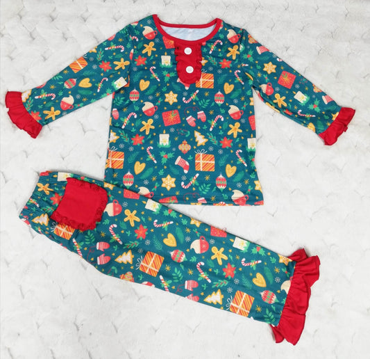 Girls Christmas Print Pajamas - 2 Piece Set with Ruffles